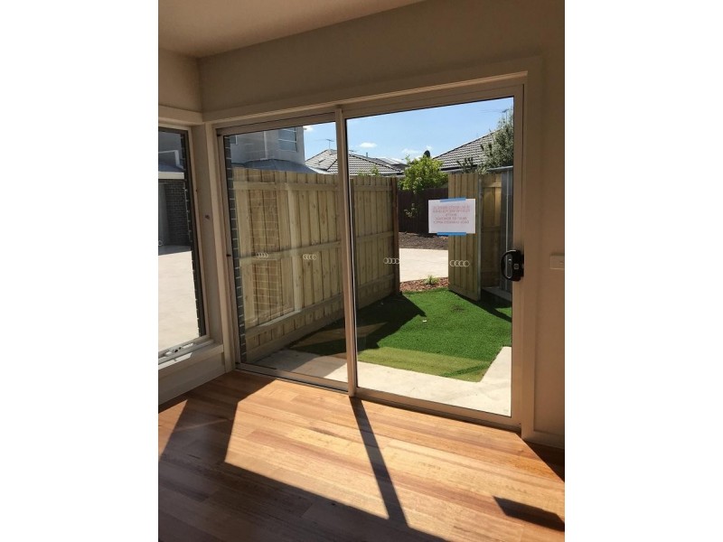 1/10 Cherry Crescent, Braybrook VIC 3019