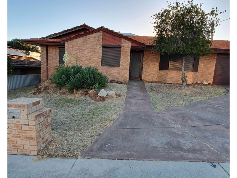 27 Hines Road, Hilton WA 6163