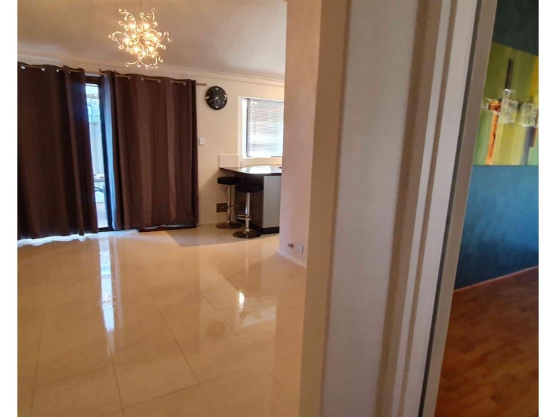 27 Hines Road, Hilton WA 6163