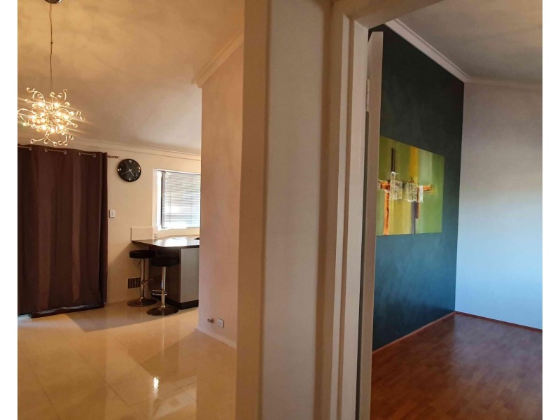 27 Hines Road, Hilton WA 6163