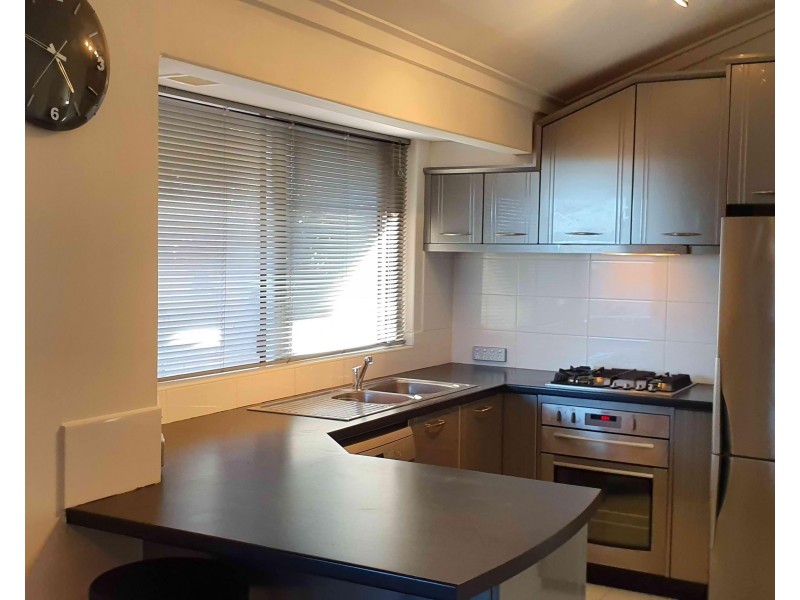 27 Hines Road, Hilton WA 6163