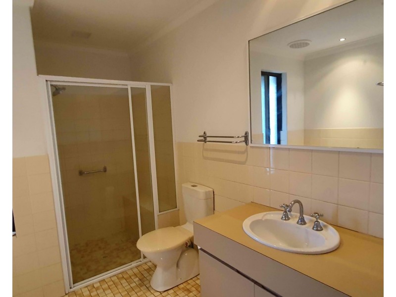 27 Hines Road, Hilton WA 6163