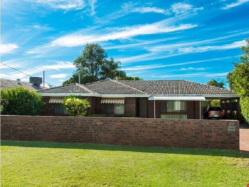 25 Cumberland Way, Bassendean WA 6054