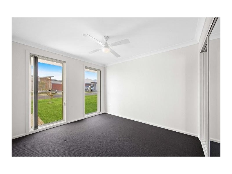 9 Aquarius Avenue, Lake Cathie NSW 2445