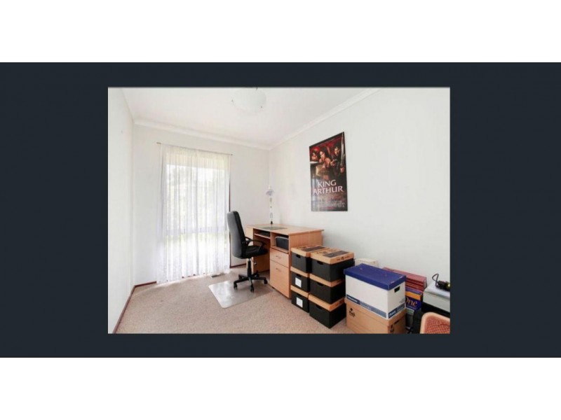 69 Willow Drive, Hampton Park VIC 3976