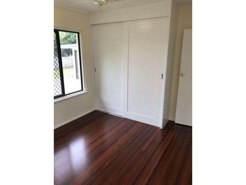 148 Charles Street, Cranbrook QLD 4814