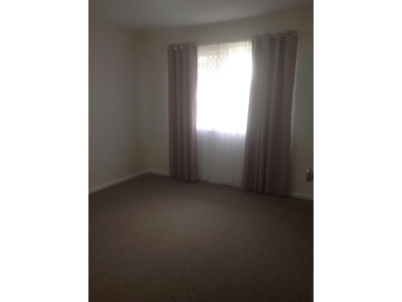 12 Clarkson Street, Northam WA 6401