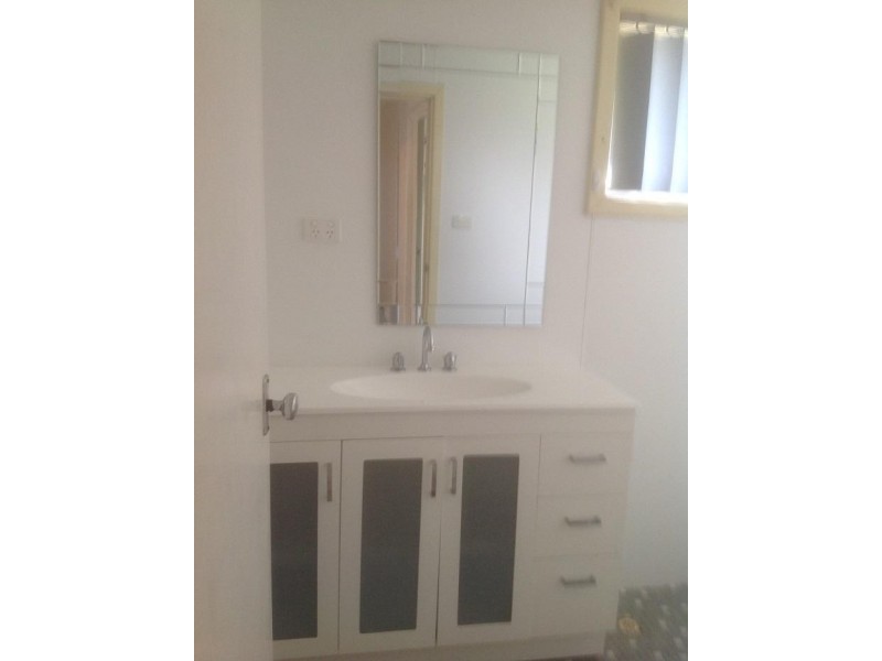 12 Clarkson Street, Northam WA 6401