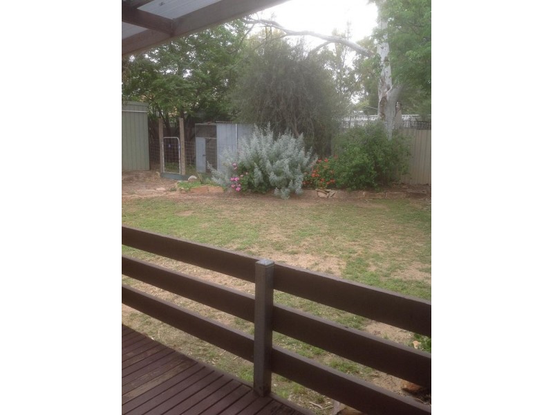 12 Clarkson Street, Northam WA 6401