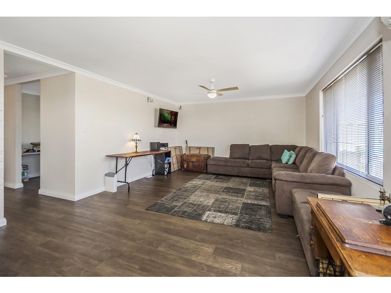 129 Thundelarra Drive, Golden Bay WA 6174