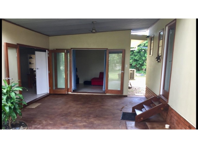 28 Downie Avenue, Bucasia QLD 4750