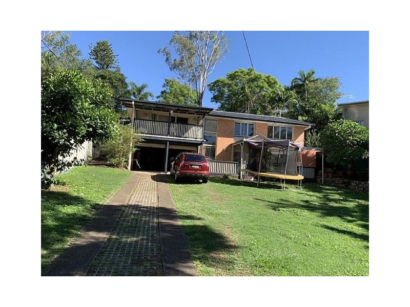 16 Merlin Terrace, Kenmore QLD 4069