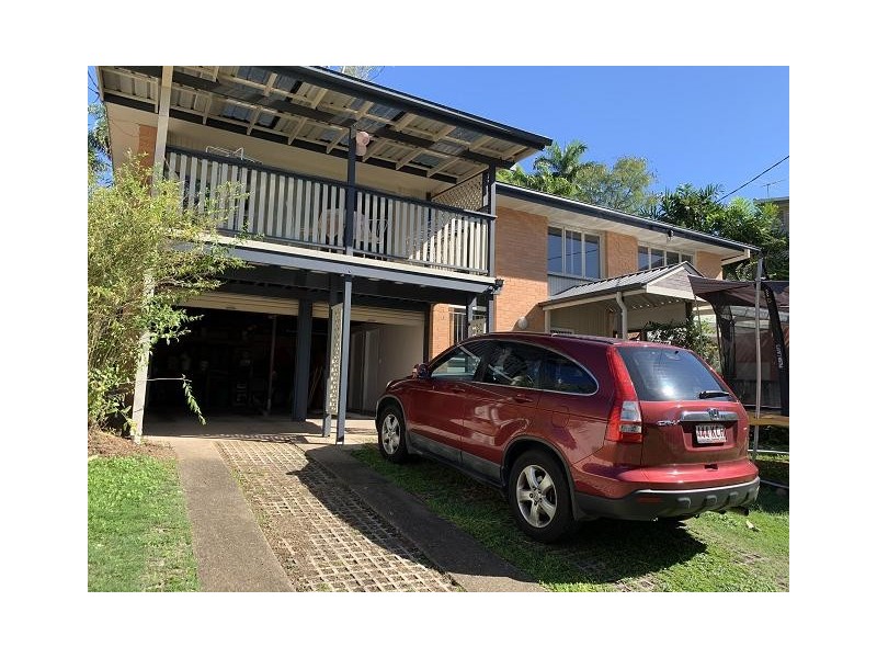 16 Merlin Terrace, Kenmore QLD 4069