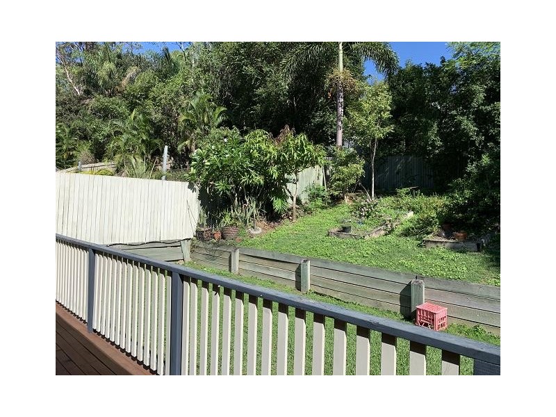 16 Merlin Terrace, Kenmore QLD 4069