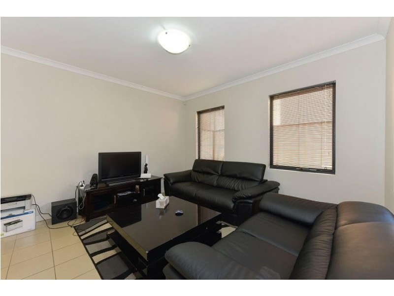 11 Bent Street, Cannington WA 6107