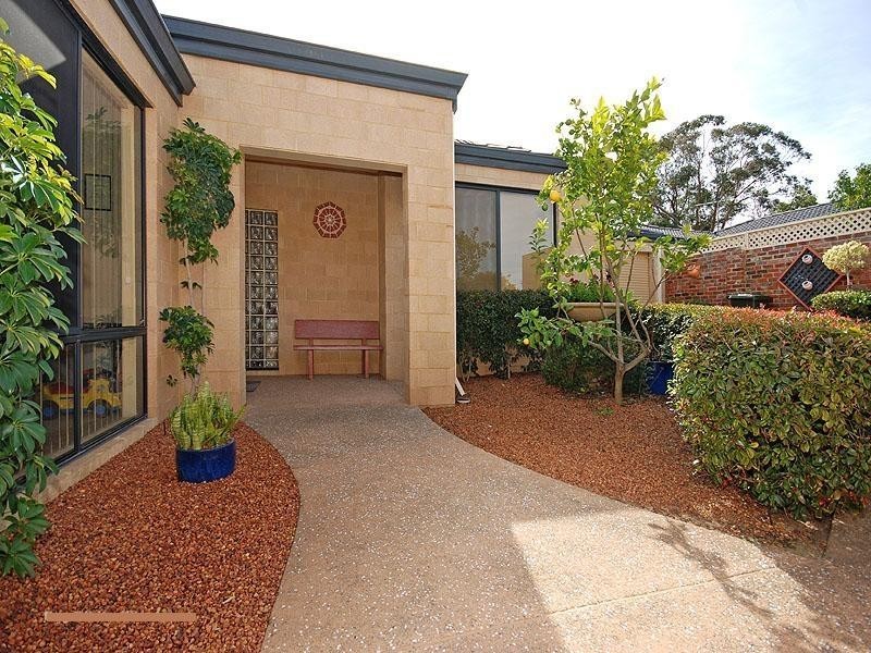 93B Ravenswood Drive, Westminster WA 6061