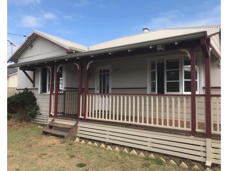 24 Gibbs Street, Carey Park WA 6230