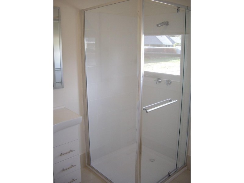 24 Gibbs Street, Carey Park WA 6230