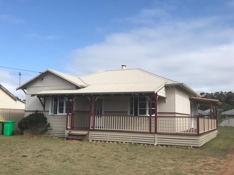 24 Gibbs Street, Carey Park WA 6230