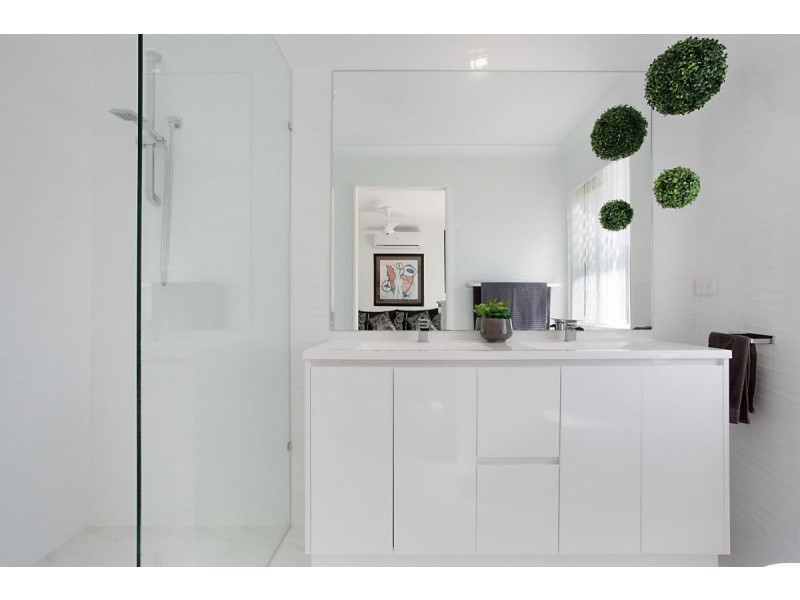 48/50 St Kevin’s Avenue, Benowa QLD 4217