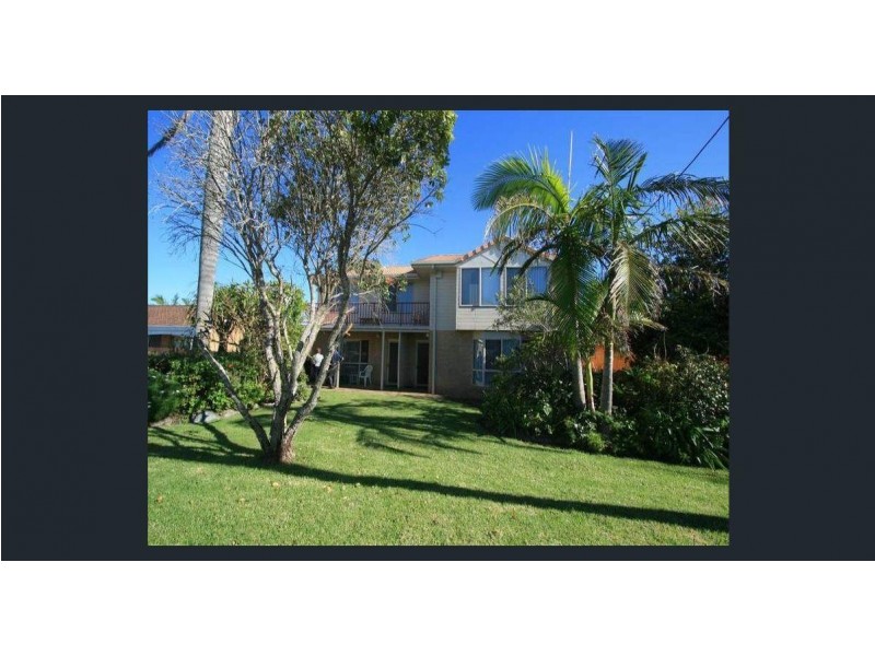2/1517 Ocean Drive, Lake Cathie NSW 2445