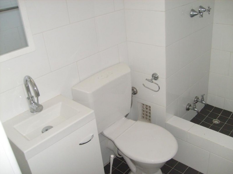 4/1 Douro Road, South Fremantle WA 6162