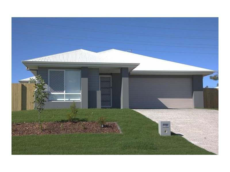 33 Arburry Crescent, Brassall QLD 4305