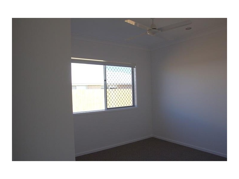 33 Arburry Crescent, Brassall QLD 4305