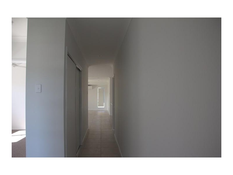 33 Arburry Crescent, Brassall QLD 4305