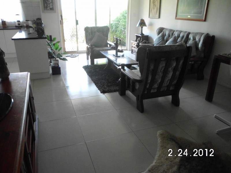 * Martinelli Avenue, Banora Point NSW 2486