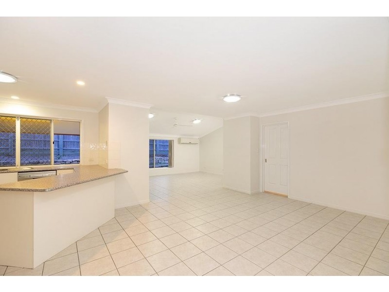 91 Willowtree Drive, Flinders View QLD 4305