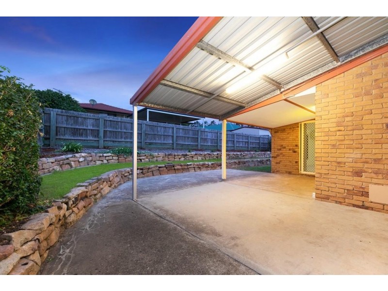 91 Willowtree Drive, Flinders View QLD 4305