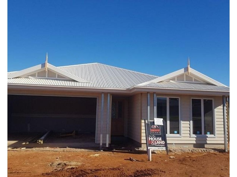 3 Jumbuck Drive, Gobbagombalin NSW 2650