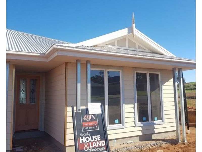 3 Jumbuck Drive, Gobbagombalin NSW 2650