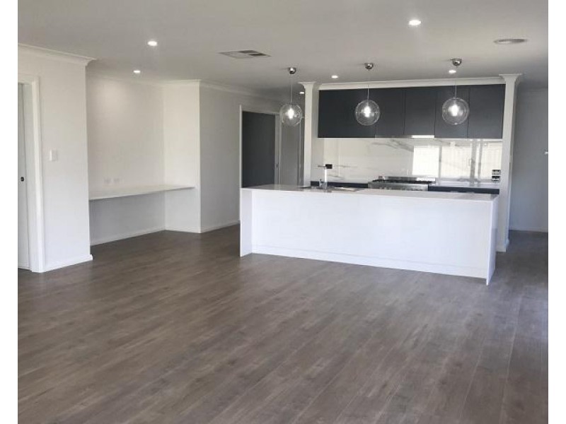 * Ronald Street, Gobbagombalin NSW 2650