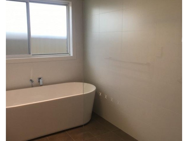 * Ronald Street, Gobbagombalin NSW 2650