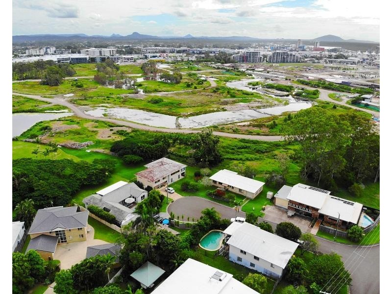 8 Sugar Road (North), Maroochydore QLD 4558