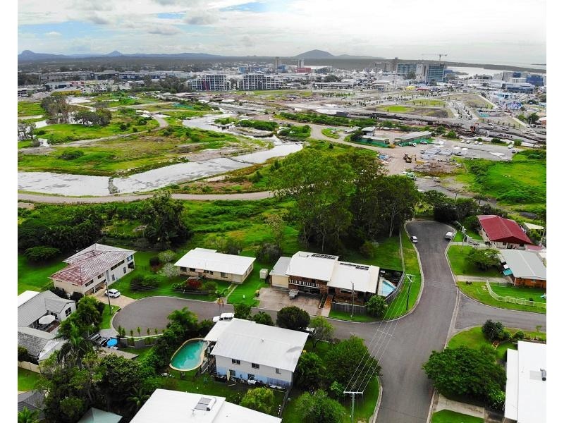 8 Sugar Road (North), Maroochydore QLD 4558