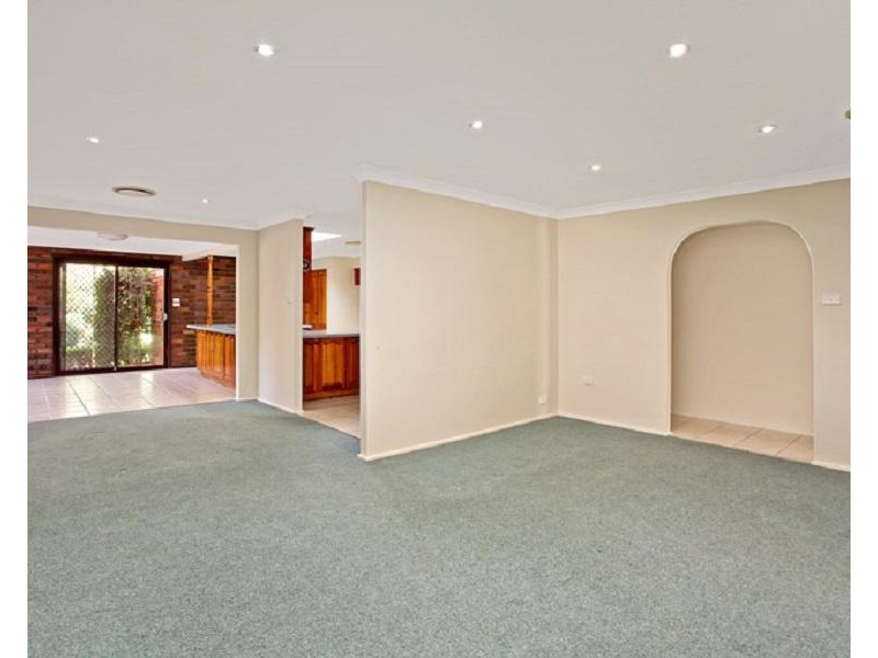 14 Brady Place, Kellyville NSW 2155