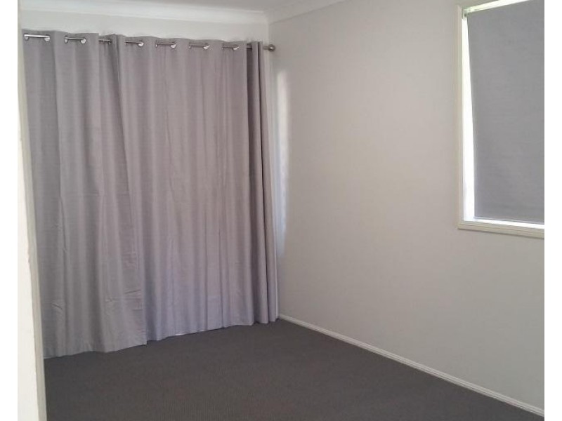 53 McMillan Street, Labrador QLD 4215