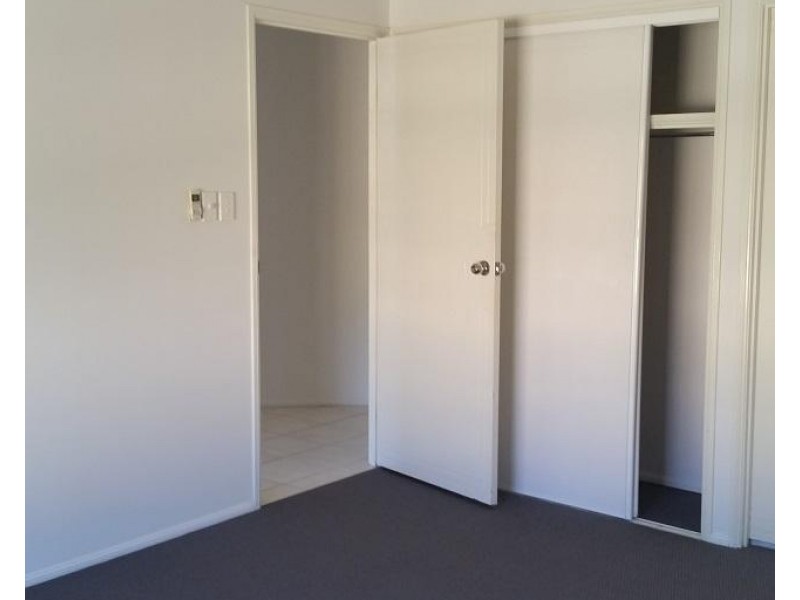 53 McMillan Street, Labrador QLD 4215