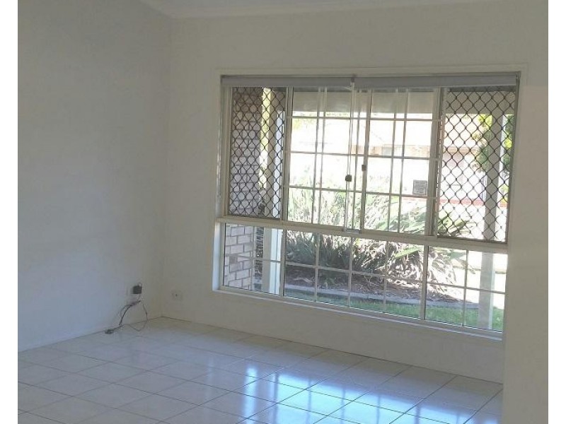 53 McMillan Street, Labrador QLD 4215