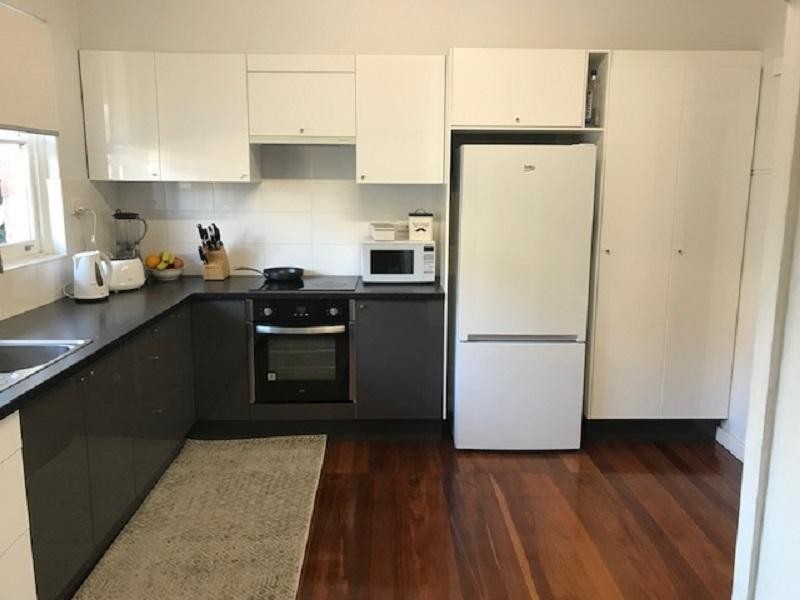 30 Davy Street, Alfred Cove WA 6154