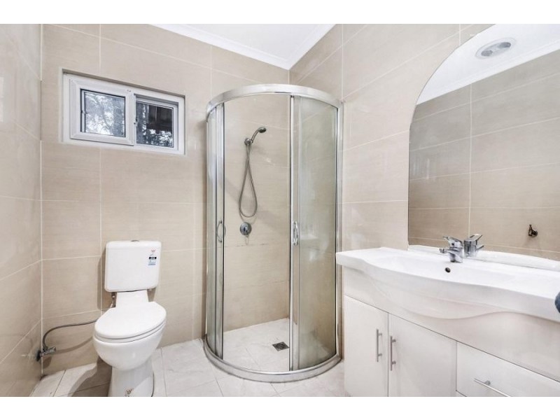 542 Henry Lawson Drive, East Hills NSW 2213
