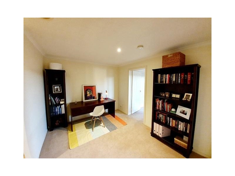 3/70-72 Coghlan Street, Niddrie VIC 3042