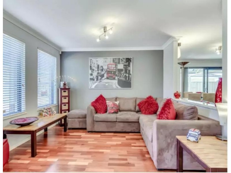 13/59 Third Avenue, Kelmscott WA 6111