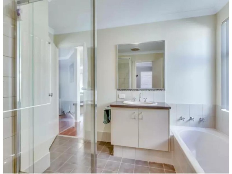 13/59 Third Avenue, Kelmscott WA 6111