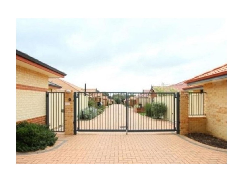 13/59 Third Avenue, Kelmscott WA 6111