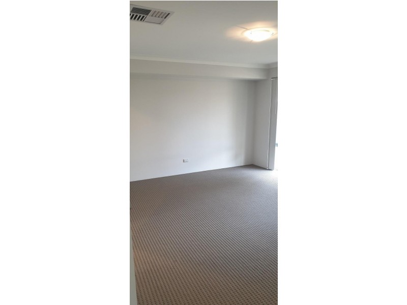 8 Villena Parade, Alkimos WA 6038