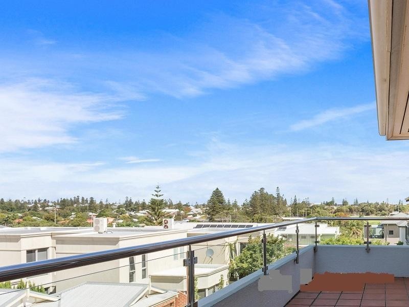 2 Reeve Street, Swanbourne WA 6010
